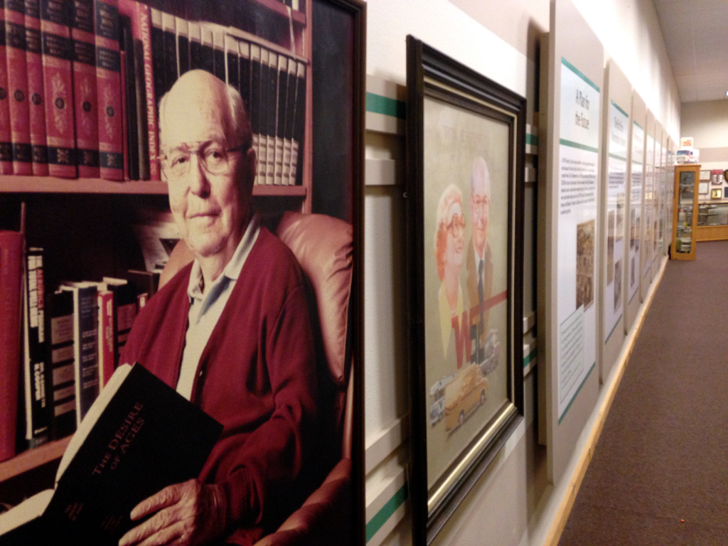 Photo of John Hanson in museum.