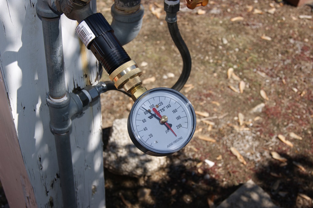 Pressure gauge.