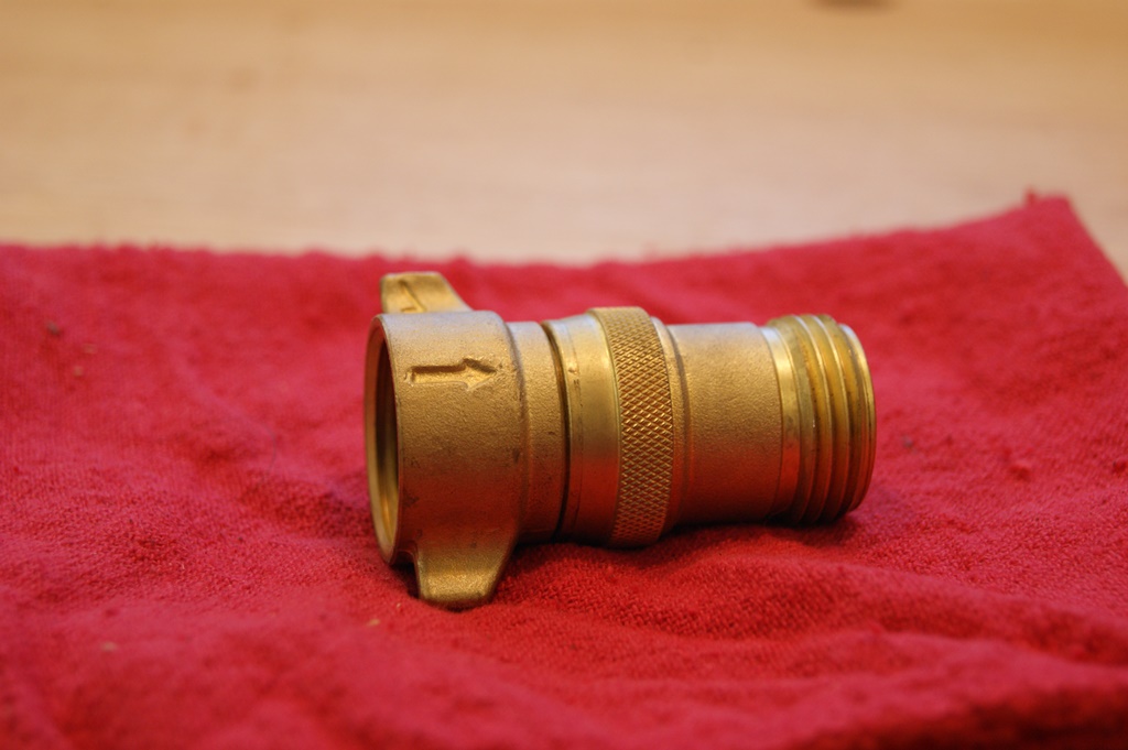 Camco 40055 Brass Water Pressure Regulator.
